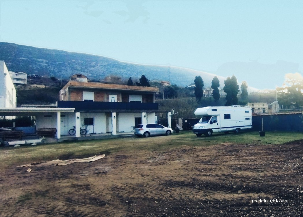 Camp Mostar — foto