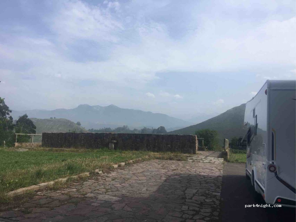 () Llanes - LLN-16 — foto