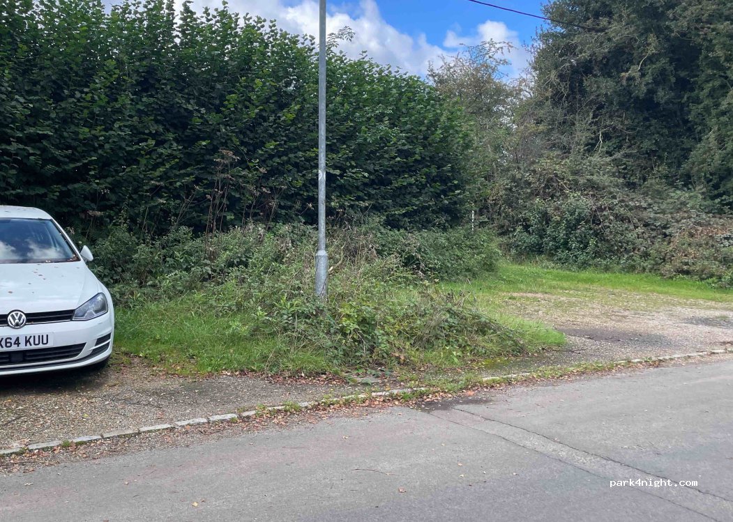 (HP14 3PE) Cadmore End - 4 Woodside Terrace — foto