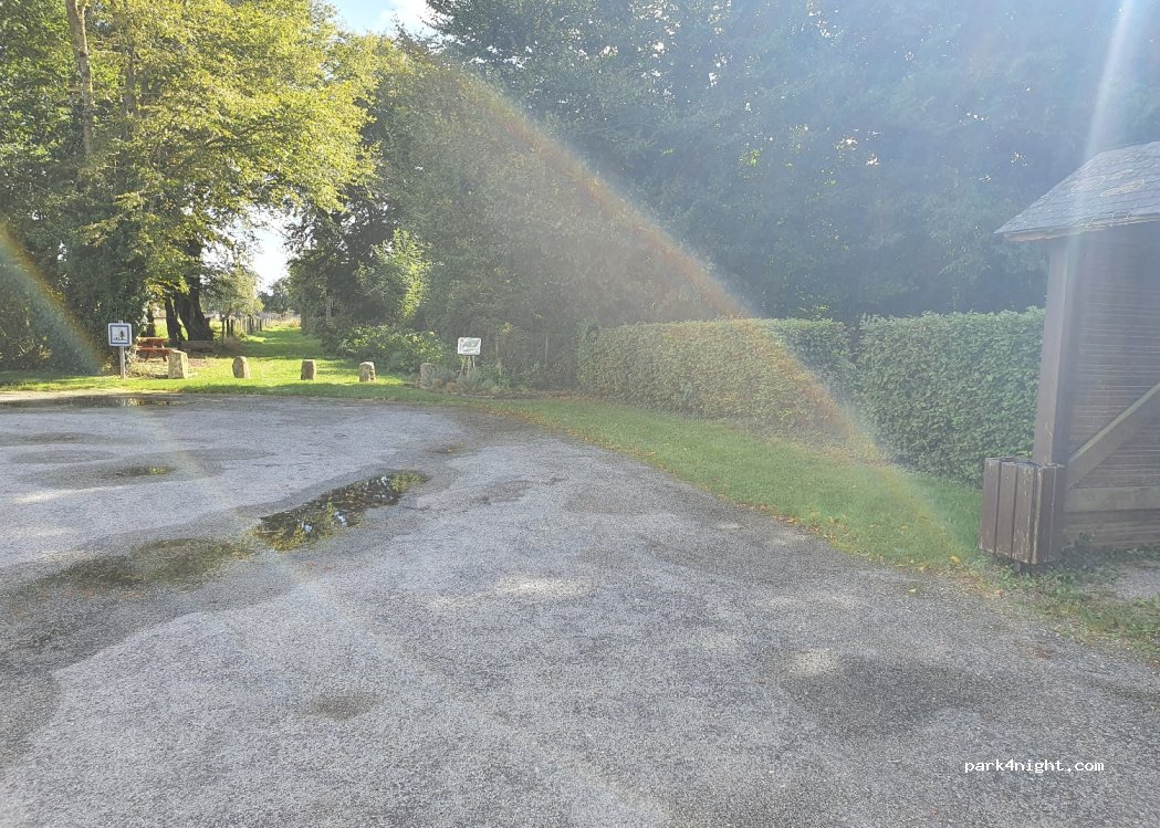 (27330) Mesnil-en-Ouche - 1 Route de la Barre — foto