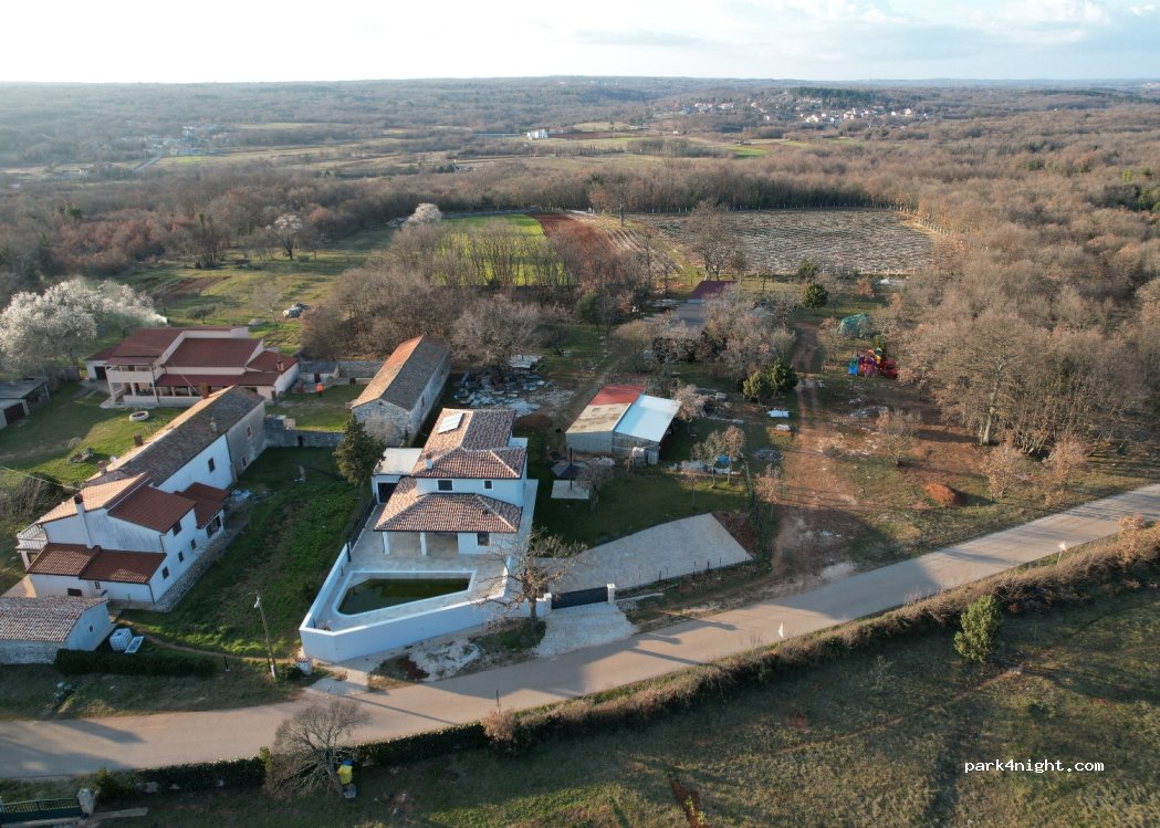 OPG Paronić Patrik — foto