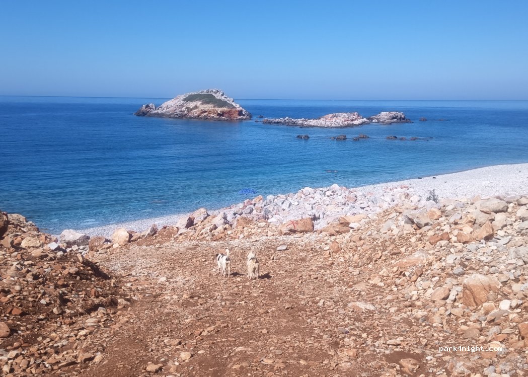 (740 57) Geropotamos - — foto 3
