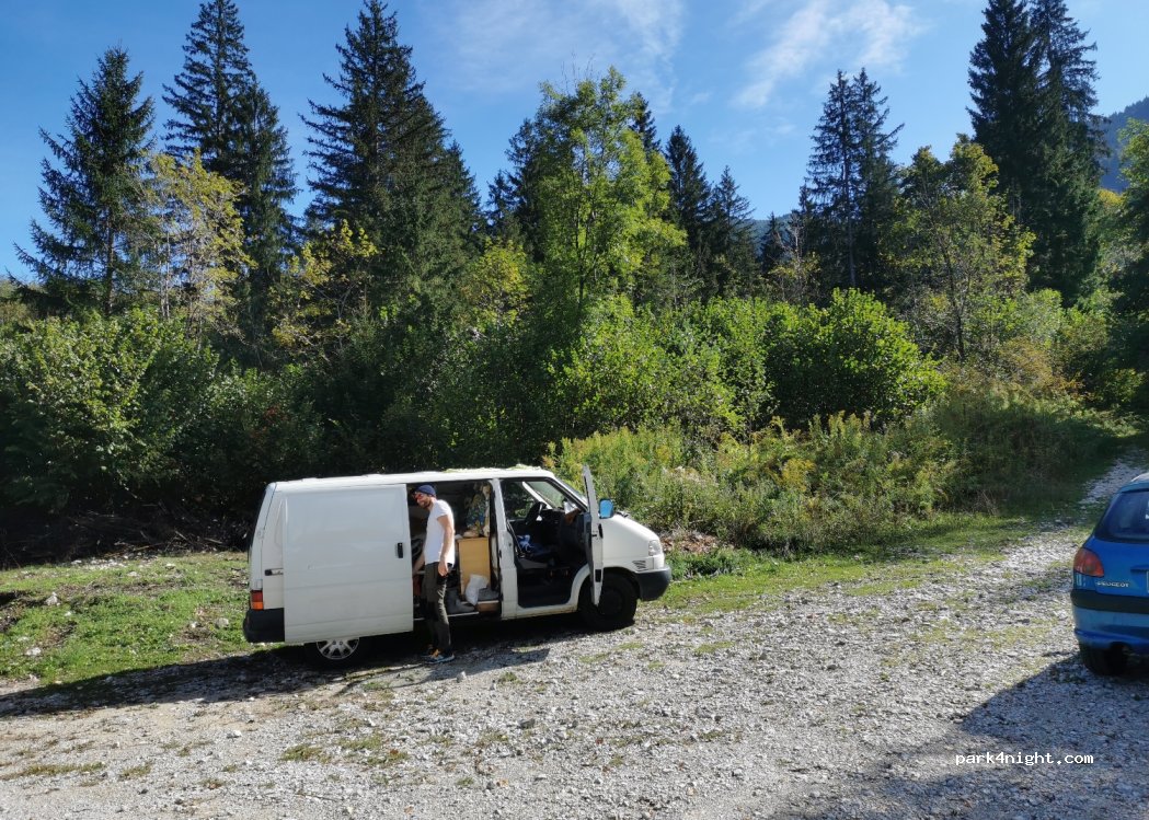 (4264) Bohinjska Bistrica - 31 Zoisova ulica — foto