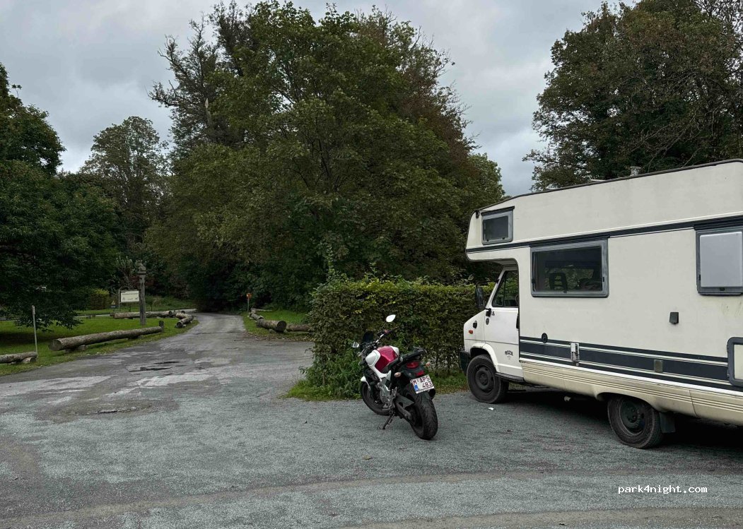 (1560) Hoeilaart - 1743 Joannes Ruysbroeckweg — foto