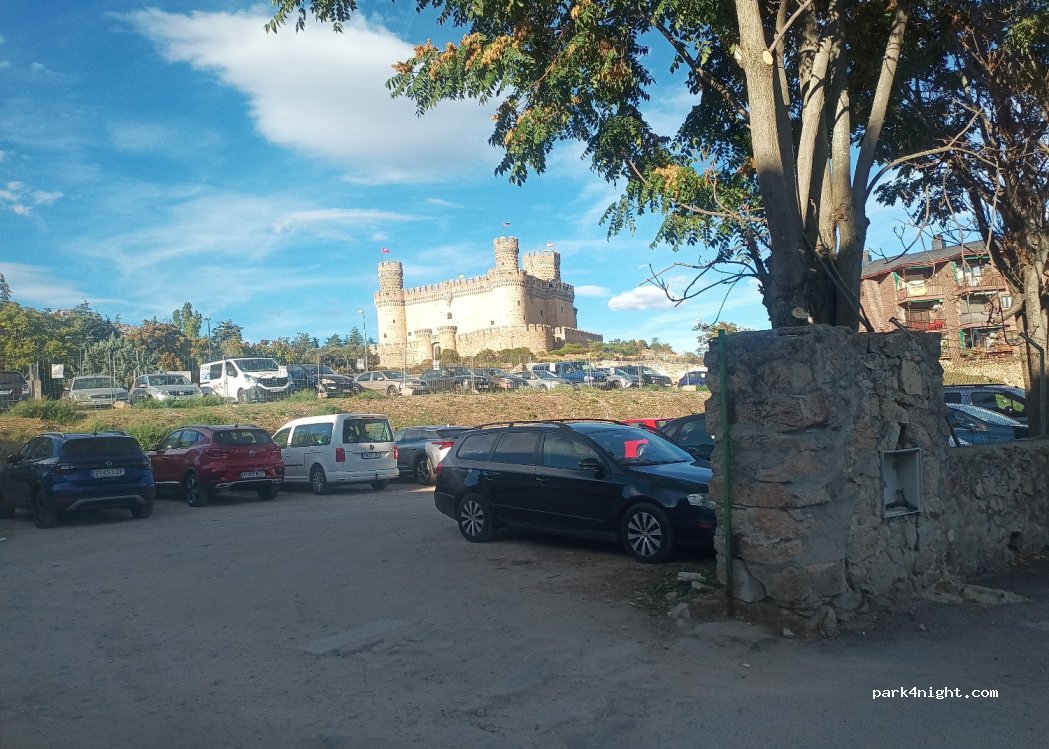 (28410) Manzanares el Real - 10 Calle de Colmenar — foto