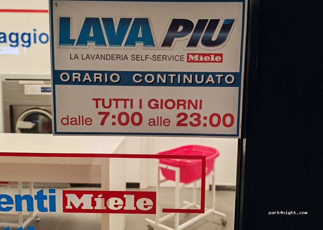 (00121) Lido di Ostia - 67 Via Arduino Forgiarini — foto 2