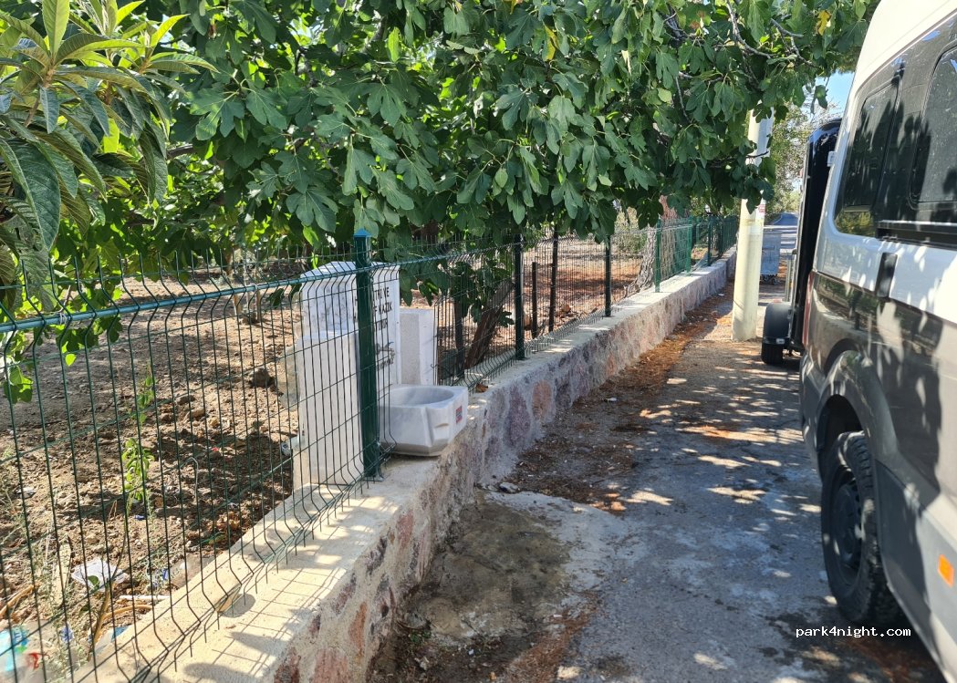(35980) Dikili - 44 Bademli 44. Sokak — foto