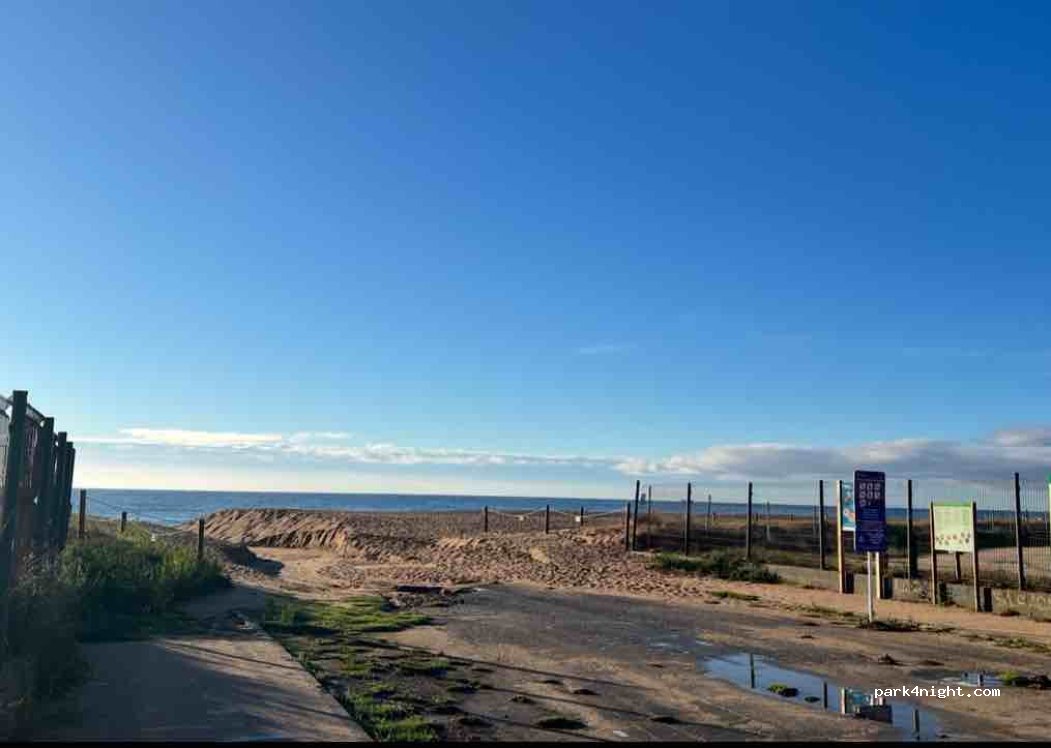 (17300) Blanes - 44B Avinguda Vila de Madrid — foto
