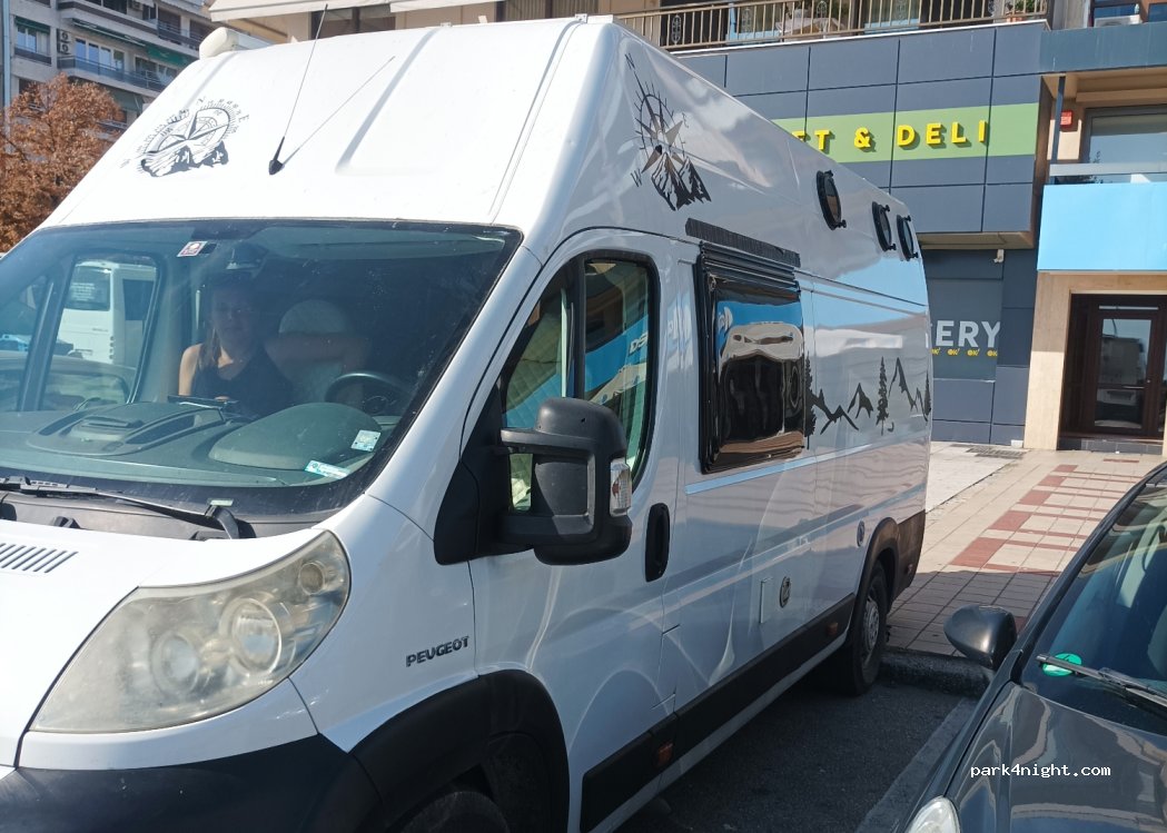 (654 03) Kavala - 8 Ethnikis Antistaseos — foto
