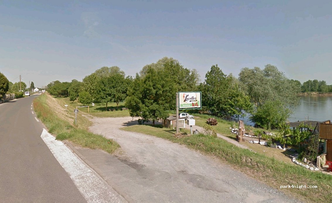 (49570) Montjean-sur-Loire - 31-32 Quai des Mariniers — foto