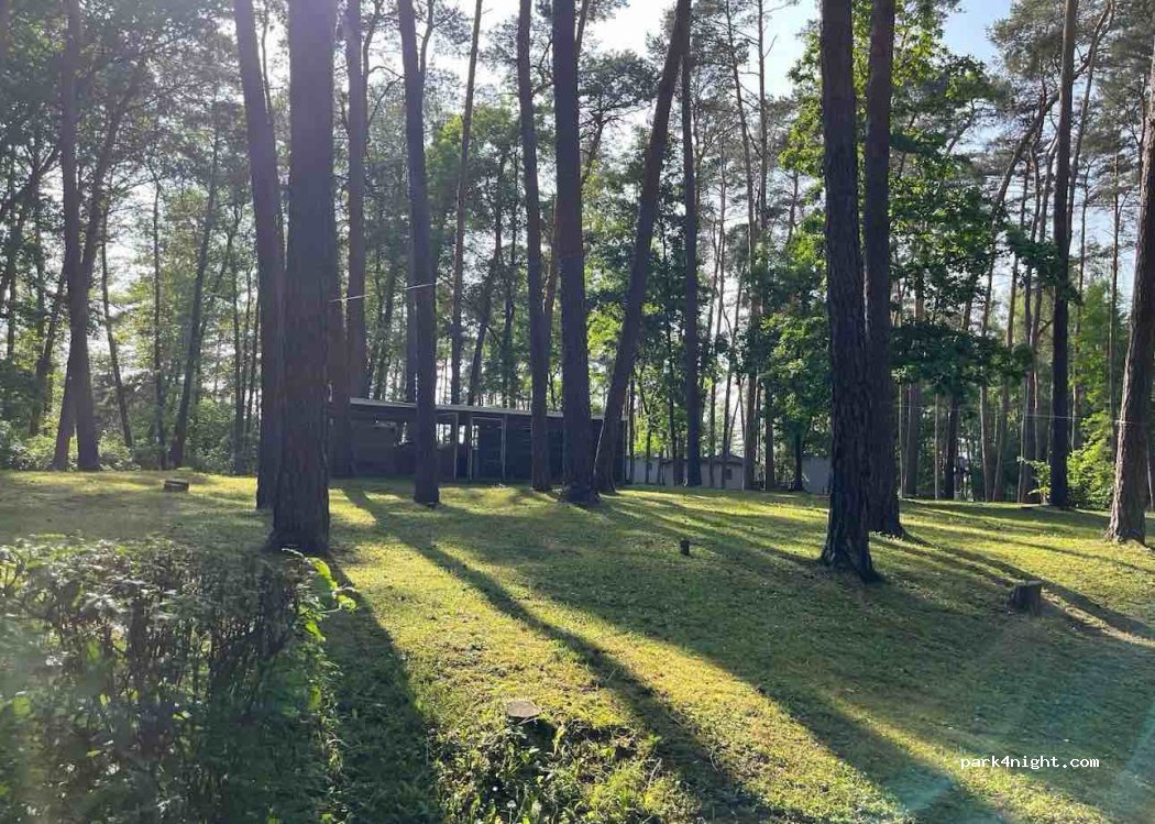 Ośrodek Wypoczynkowy Nowy Dworek — foto