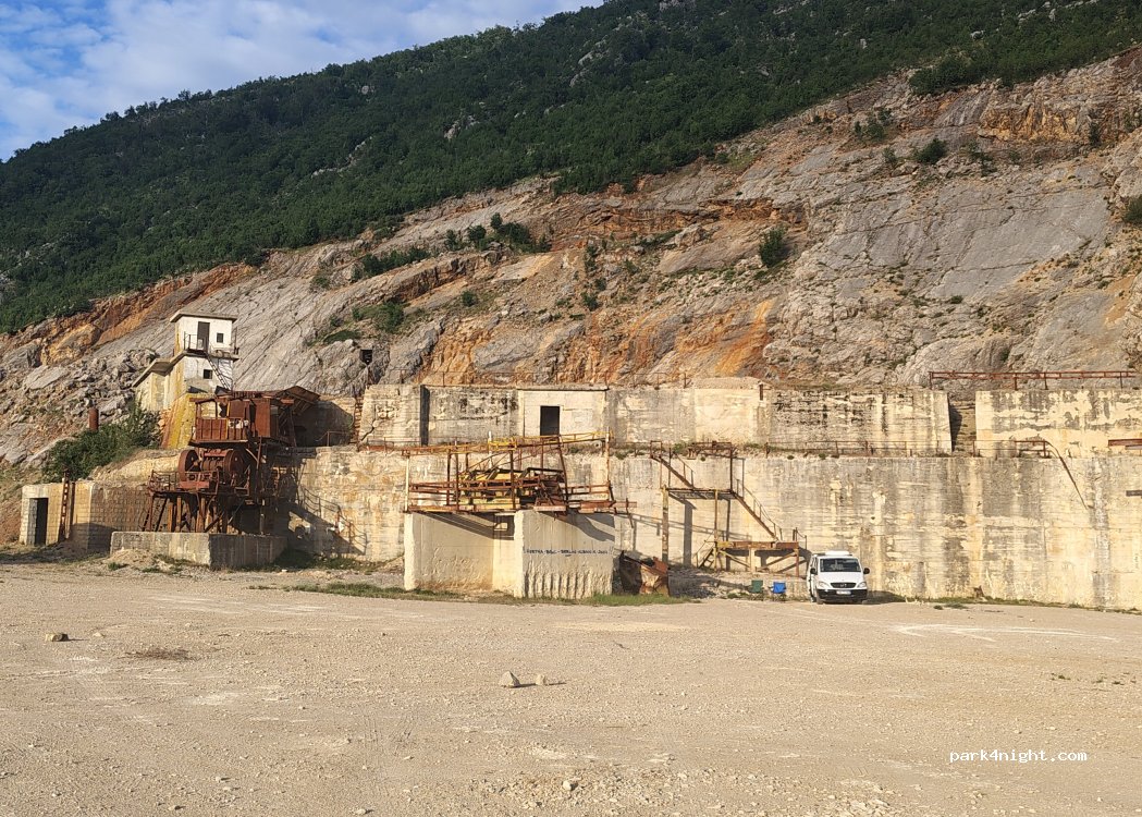 () Shkallë - — foto 5
