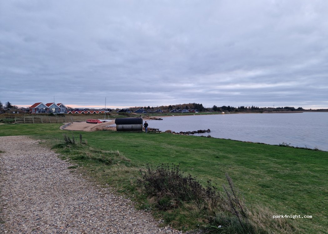 (6893) Hemmet - 3 Bryggen — foto 3