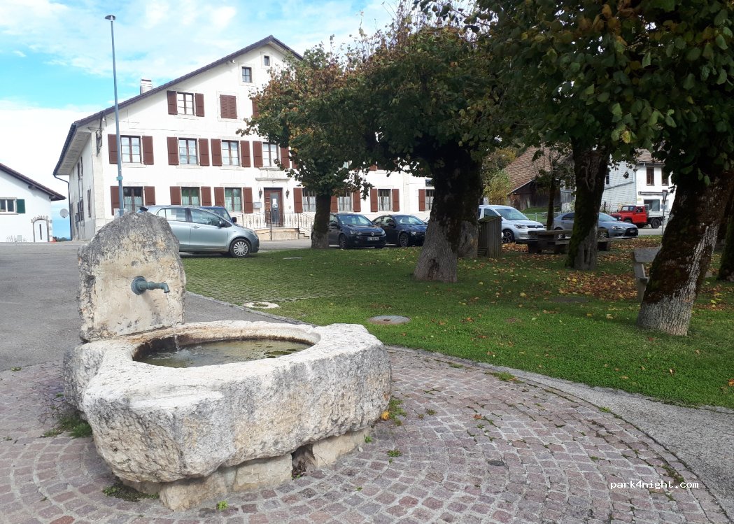 (2875) Montfaucon - 33C Place du 23 Juin — foto
