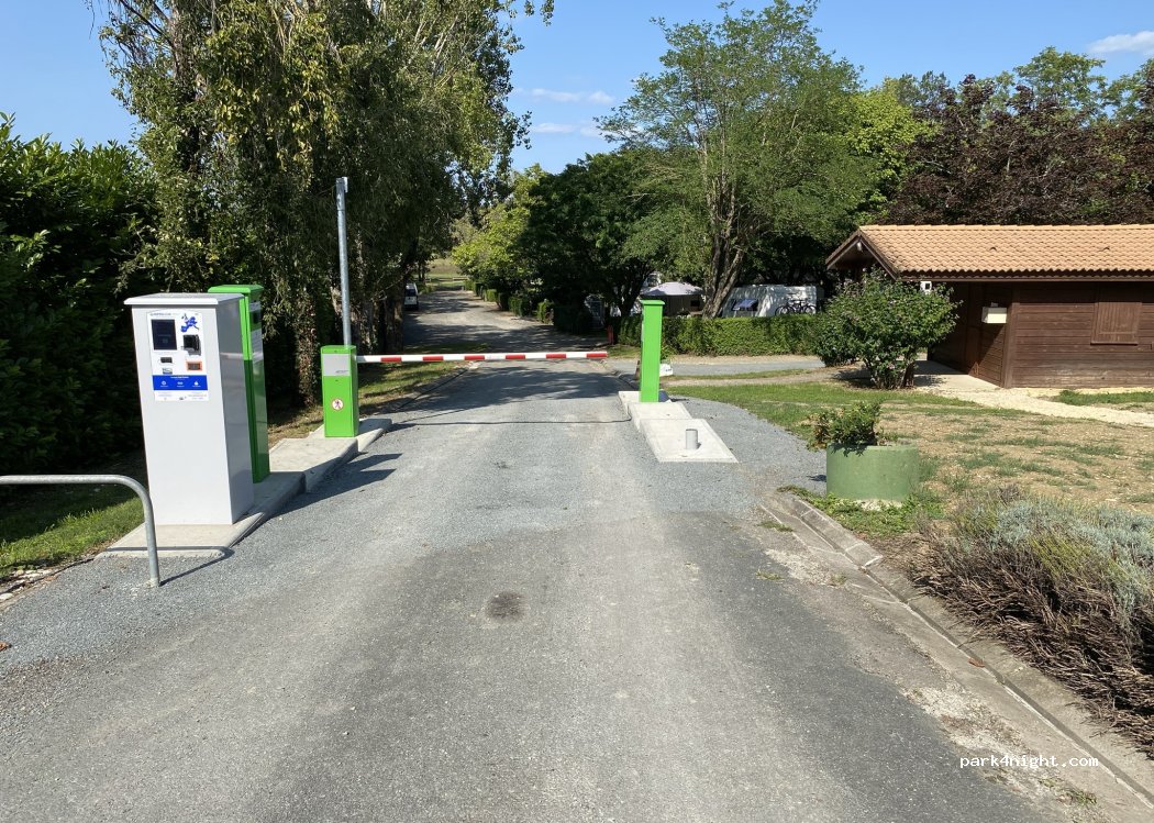 (47330) Castillonnès - 87 Route D’Issigeac — foto 4