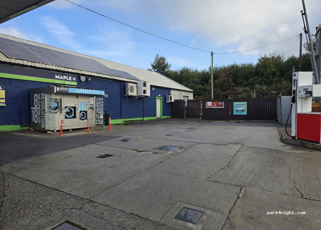 (F93 VE02) Castlefinn - Sandy Row — foto