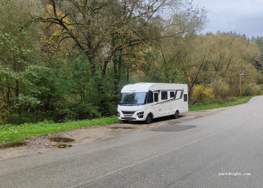 (013 18) Lietava - — foto
