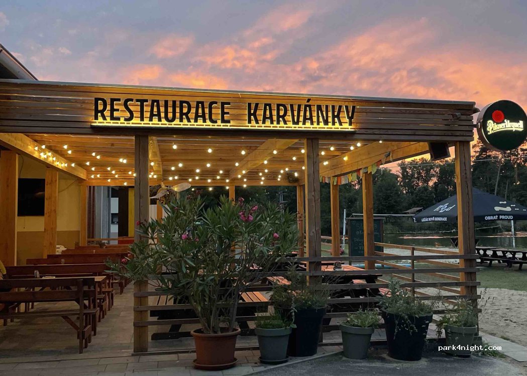 Karvánky — foto