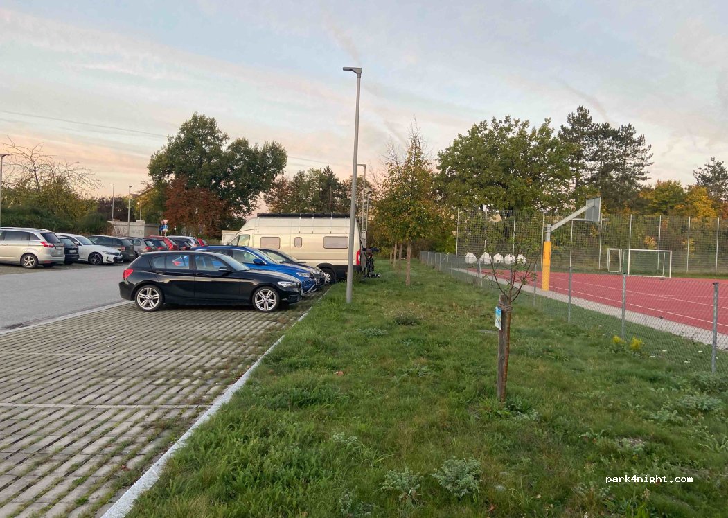 (84130) Dingolfing - 37 Dr.-Josef-Hastreiter-Straße — foto 3