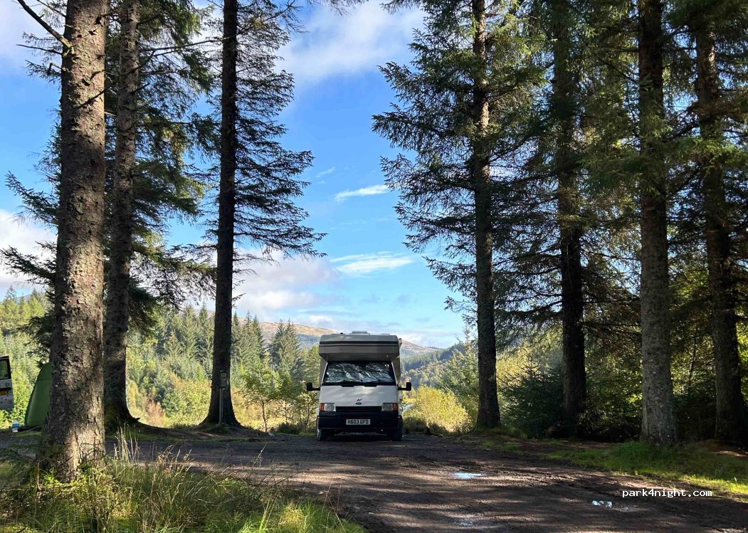 (FK8 3SY) - Achray Forest Drive — foto 4