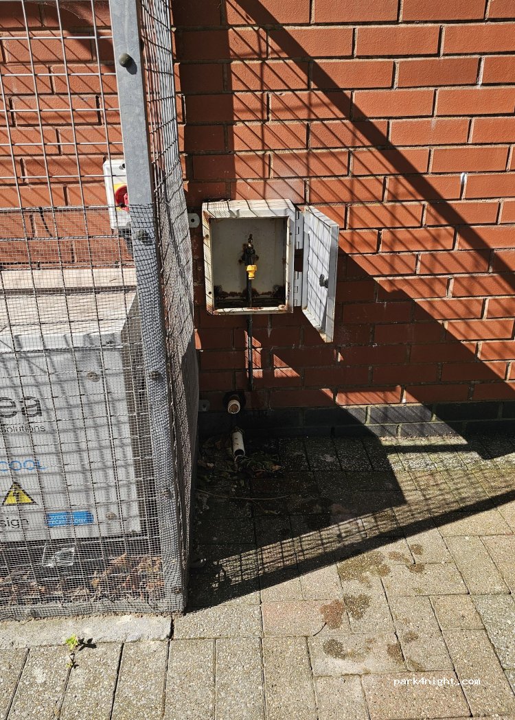 (SA14 9DR) Llanelli - A484 — foto