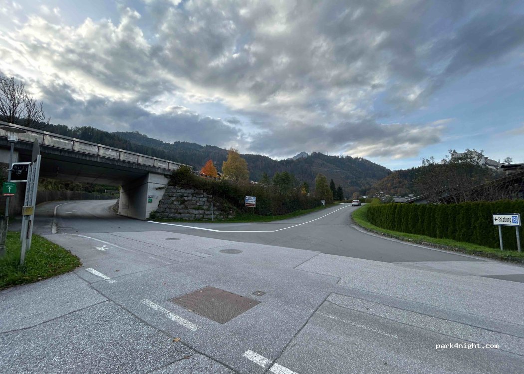(5450) Werfen - 3 Eishöhlenstraße — foto