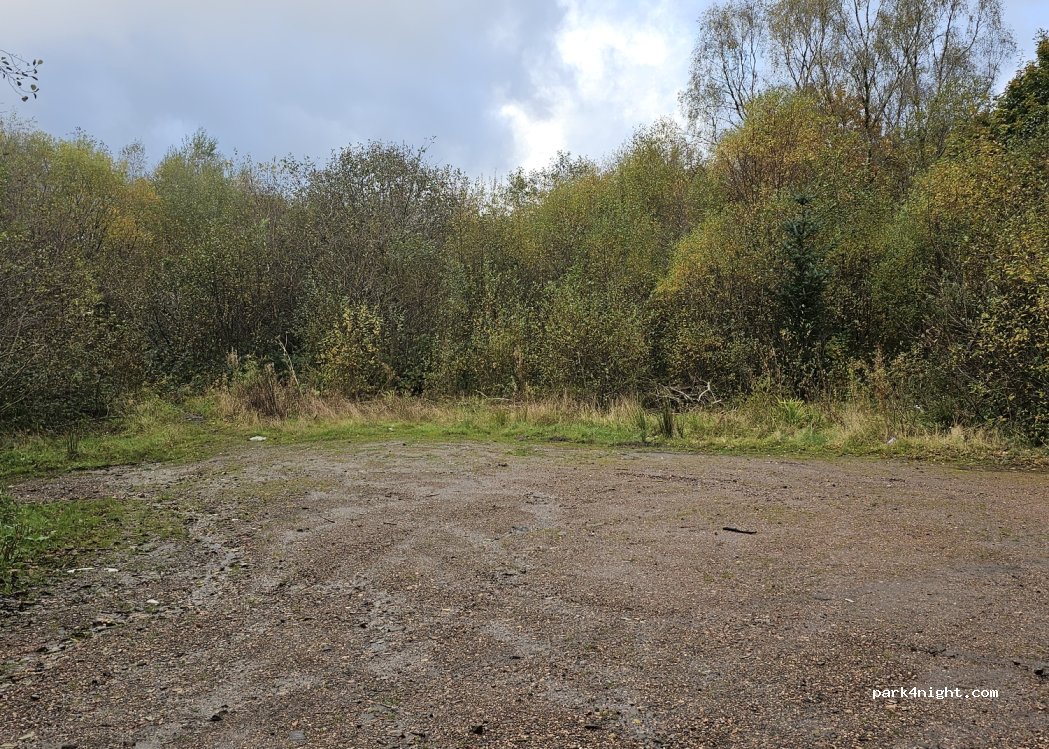 (SA11 4NJ) Resolven - — foto 2