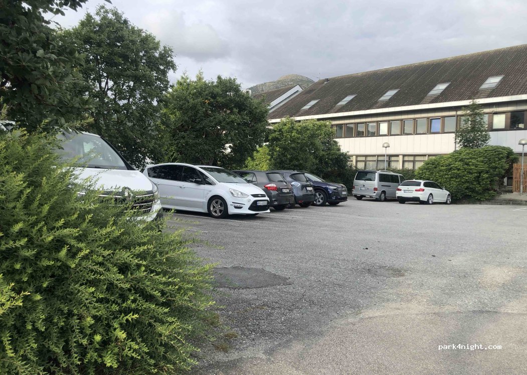 (4100) Jørpeland - 7 Rådhusgaten — foto