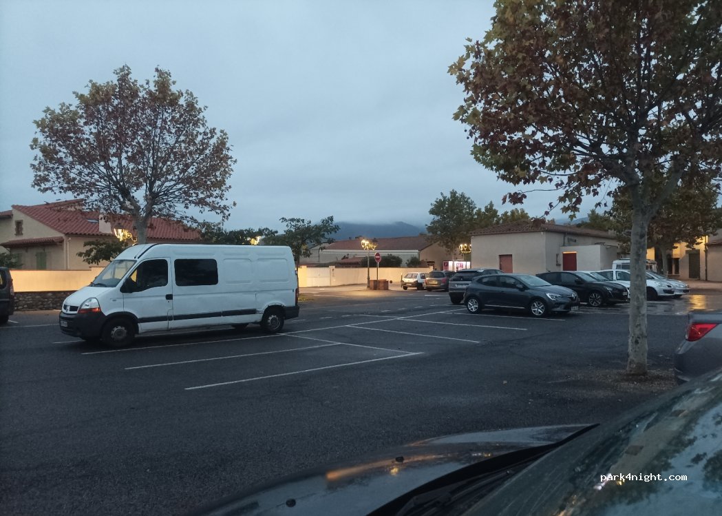 (66490) Saint-Jean-Pla-de-Corts - 2 Place des Aires — foto