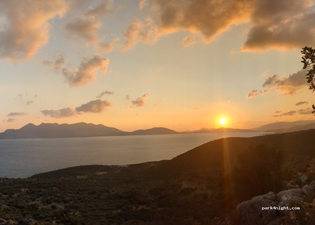 (180 20) Τροιζήνα - — foto 2