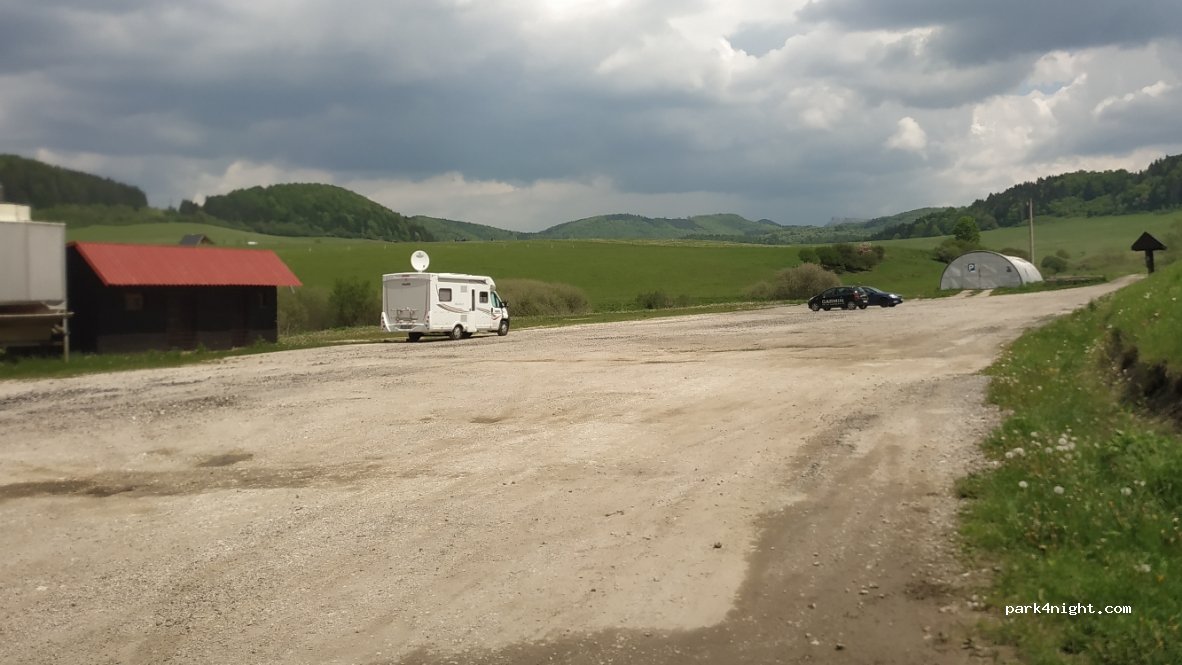 (013 15) Čičmany - — foto
