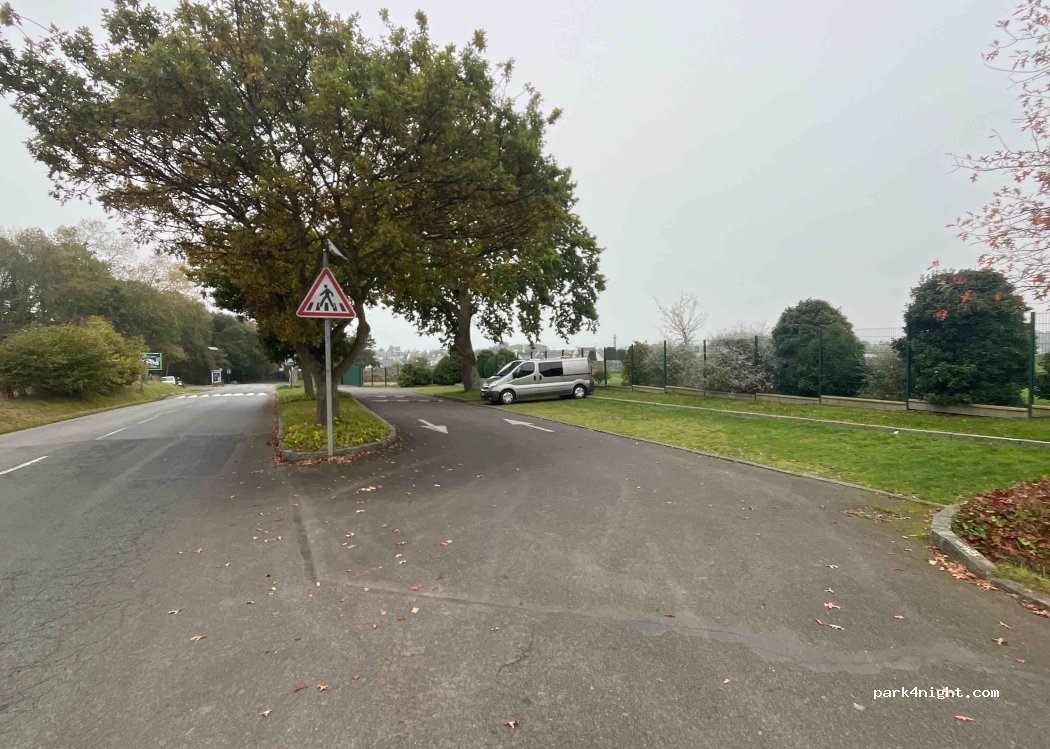(22190) Plérin - 42 Rue de la ville Houard — foto