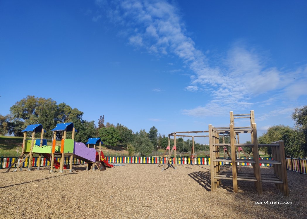 (41830) Herrería - 8 Calle Guadial — foto