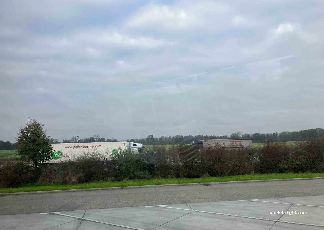 (77855) Achern - E35 — foto 3