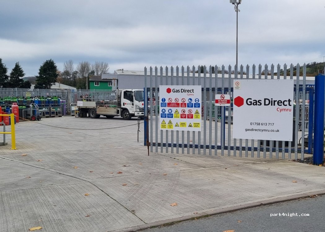 (SY23 3JQ) Llanbadarn Fawr - Unnamed Road — foto