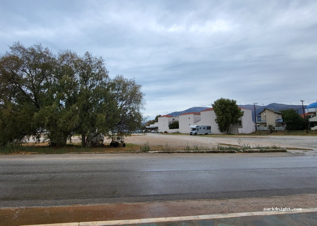 (340 15) Almiropotamos - Unnamed Road — foto