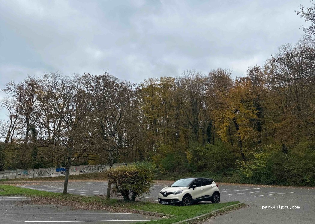 (95680) Montlignon - — foto