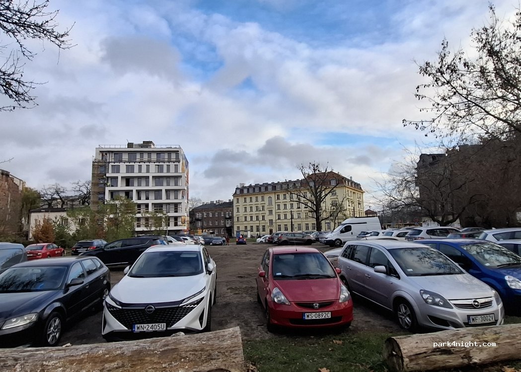 (03-755) Warszawa - 5 Wołomińska — foto