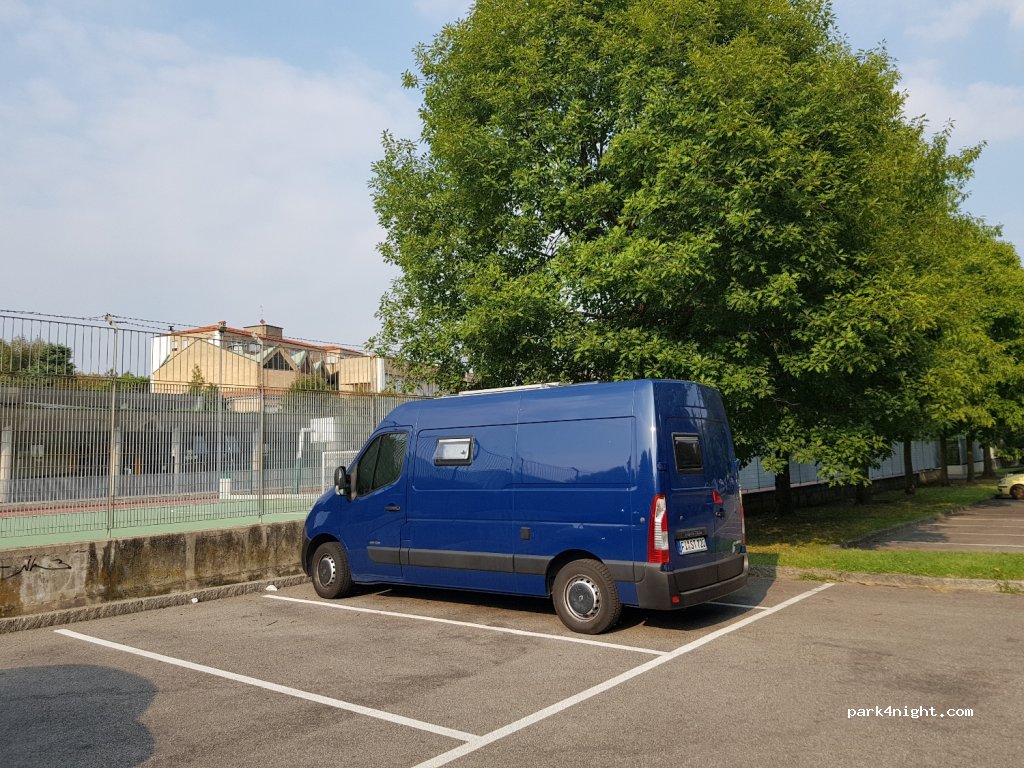 (24129) Bergamo - Largo Giovanni Enrico Fabre — foto 2