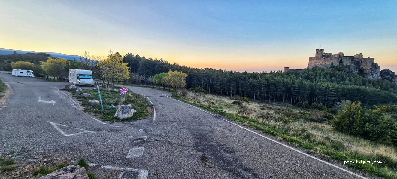 (22809) Loarre - Unnamed Road — foto 2