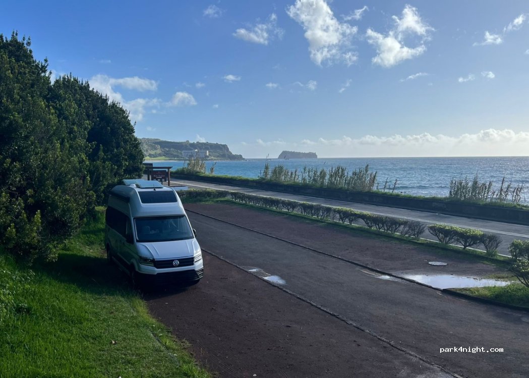 Ribeira Cha - Estr. Regional 1-1 — foto