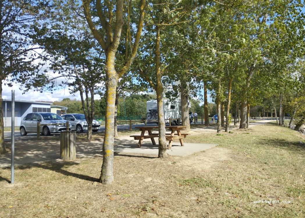 (81710) Saïx - En Bouysse — foto 2