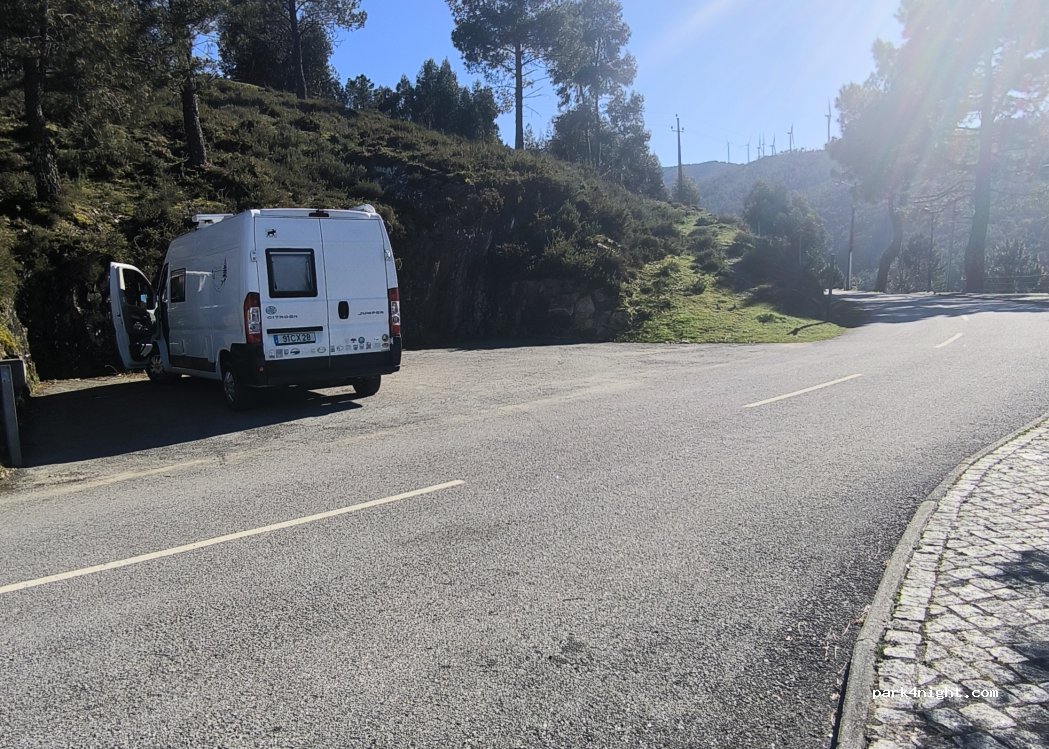 (3330) Comareira - Unnamed road — foto 5