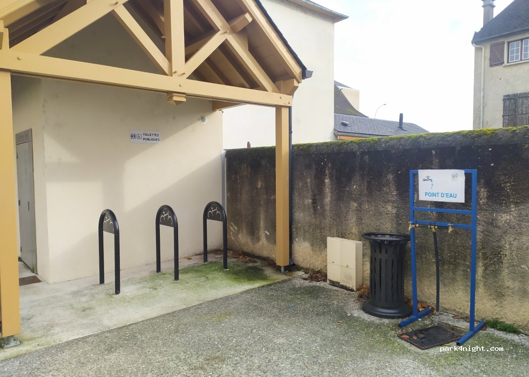 (64400) Oloron-Sainte-Marie - 20 Rue Darbore — foto