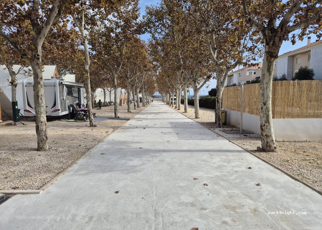 Costa del Sol Glamping Village — foto