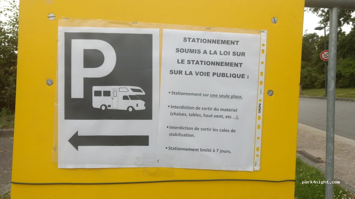 (35500) Vitré - Allée de Saint-Etienne — foto