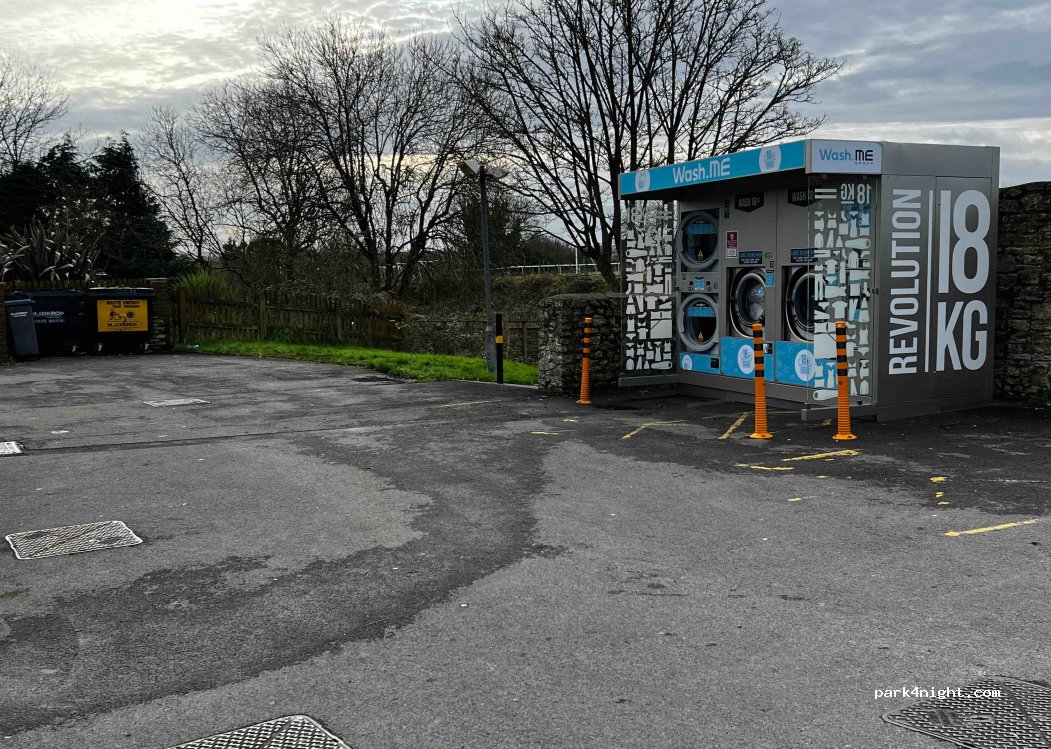 (BS39 5TA) Clutton - Upper Bristol Road — foto