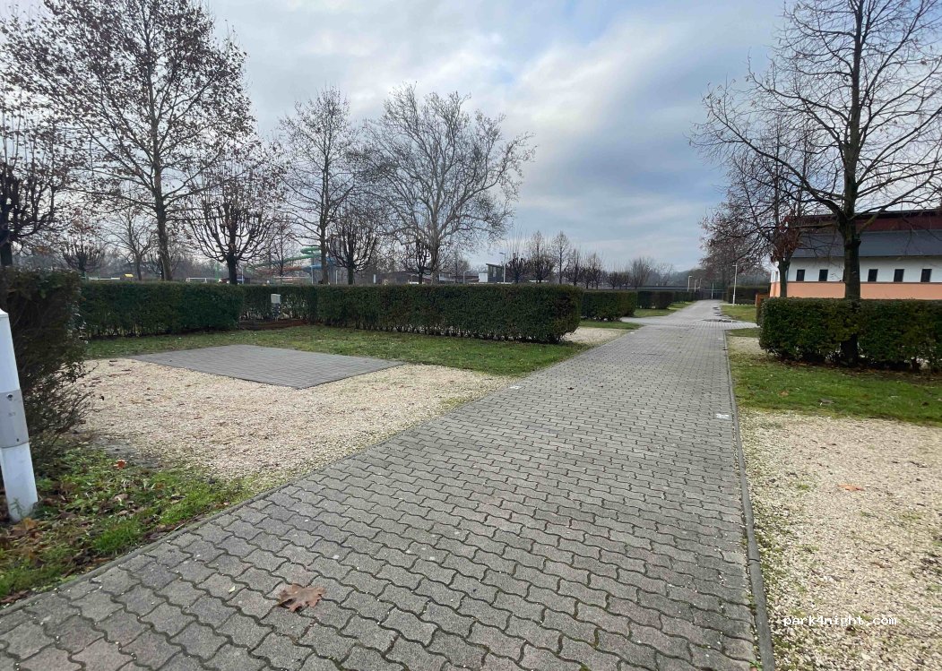 Várkert Termál Camping — foto 2