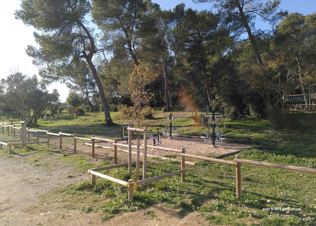 (30000) Nîmes - Unnamed Road — foto 3