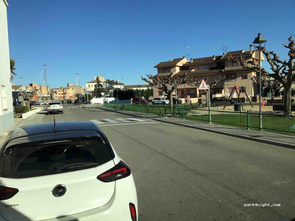 (43740) Móra d'Ebre - 4 Avingua de la Diputació — foto